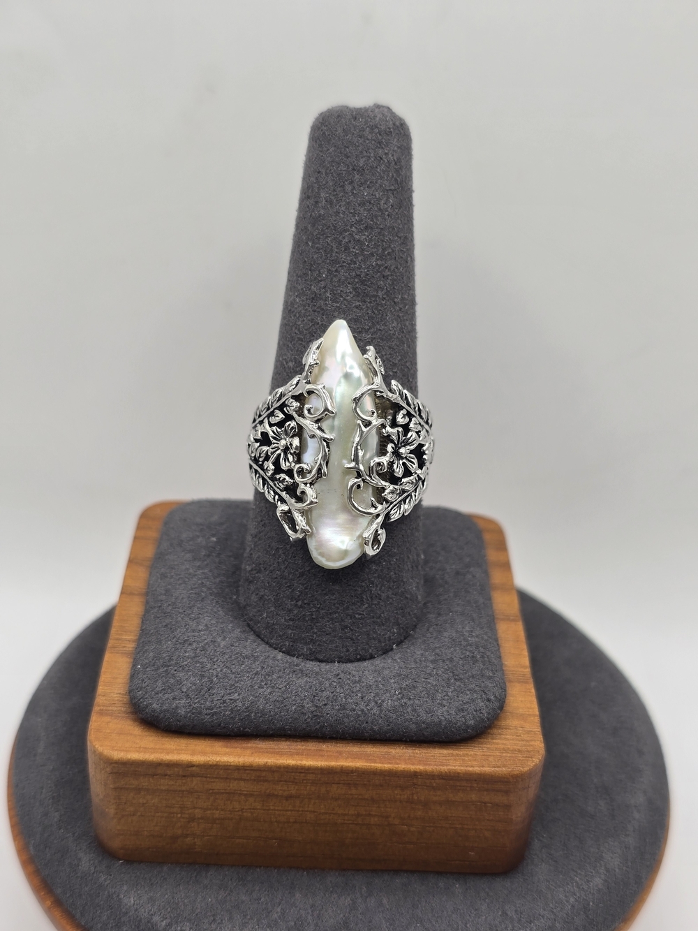 Sterling Silver Baroque Pearl Filigree Ring - White Pearl